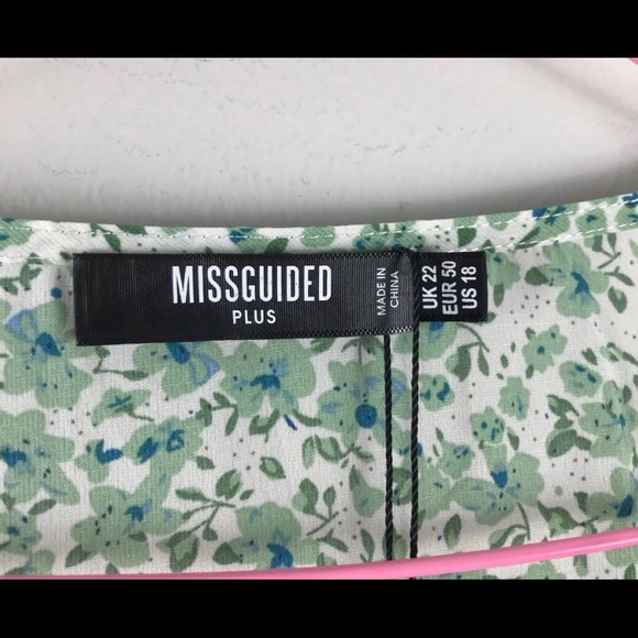 Missguided | floral wrap puff sleeve tea dress - Picture 5 of 10